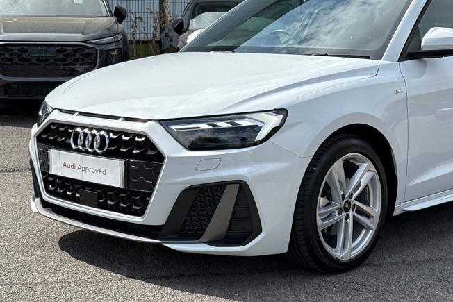 AUDI A1 Photo 22