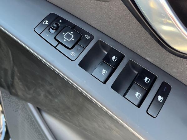 Kia Niro Photo autoimg-b3c6c930bd2172e76e9f8e025834869a1d927e17.jpg
