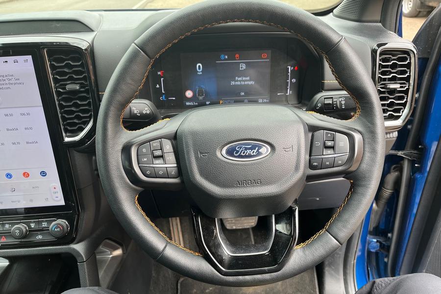 Ford RANGER Photo autoimg-b3c71c004d910ea5ee7fcc30973ea28c4d32a7de.jpg