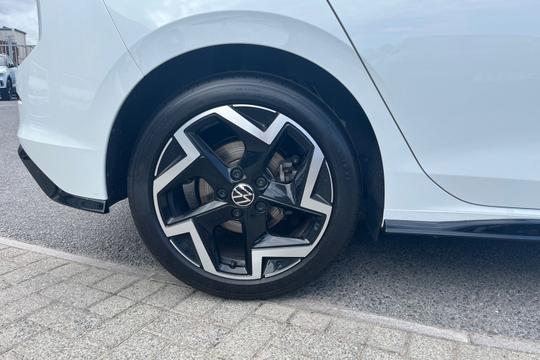 Volkswagen Golf Photo autoimg-b3ca3fbf46a8188efe23e5c2d8544f1d35fbacd0.jpg