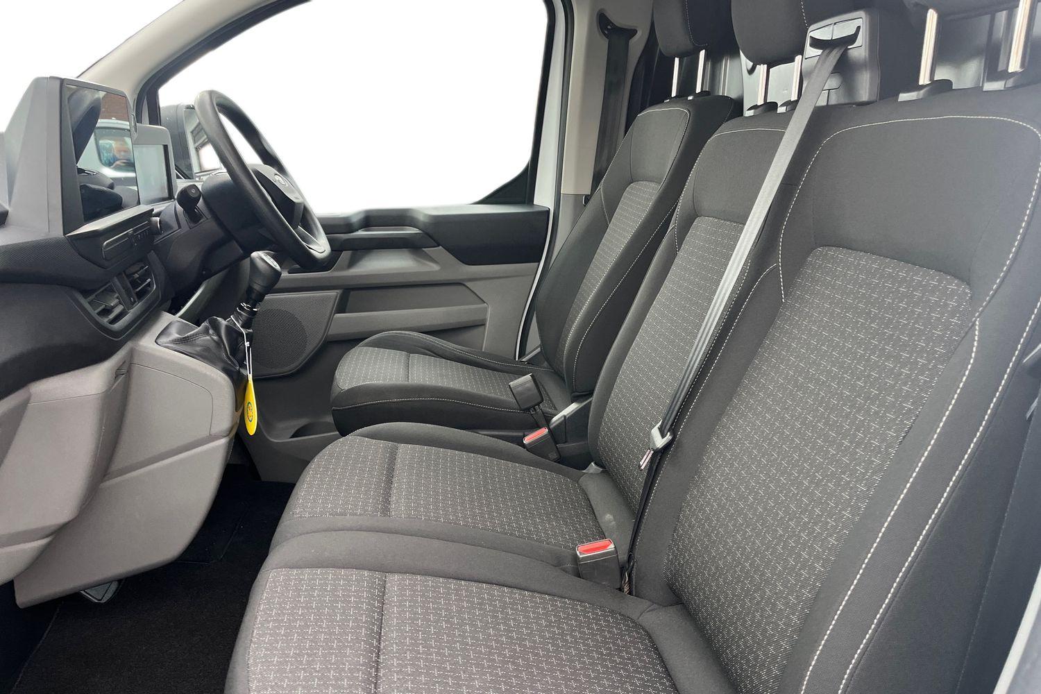 Ford TRANSIT CUSTOM Photo 9
