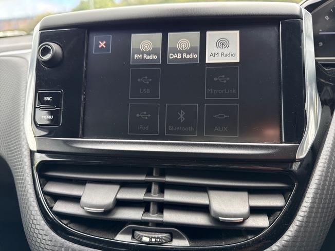 PEUGEOT 2008 Photo 35