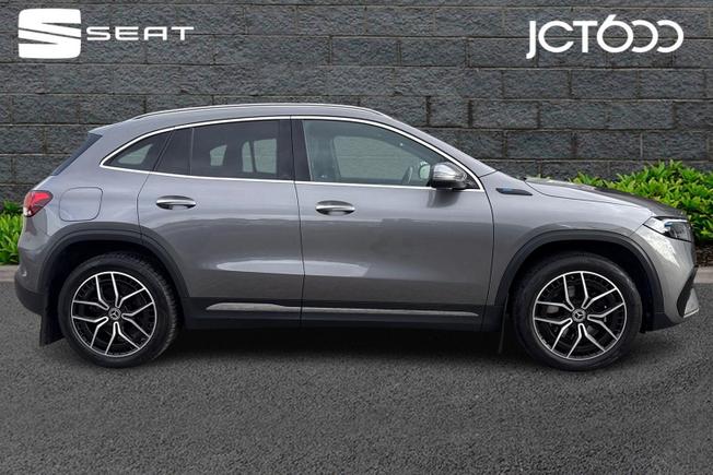 MERCEDES-BENZ Eqa Photo 4