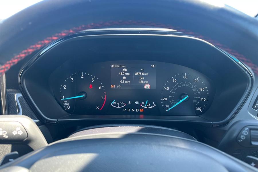 Ford Focus Photo autoimg-b3d17e9fac0128c8fd182b7aa4fbbbeb5232d156.jpg