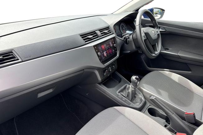 SEAT Ibiza Photo 2