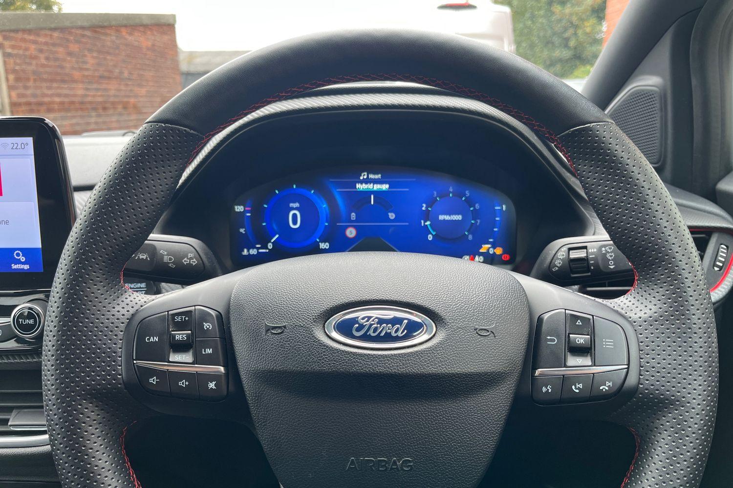 Ford PUMA Photo 11