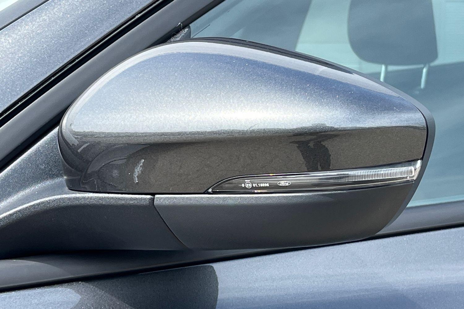 Ford Focus Photo 37