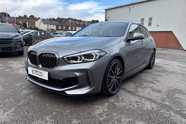 BMW 1 Series Photo 29