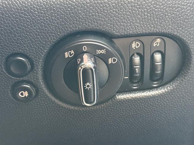 MINI Hatch Photo 52
