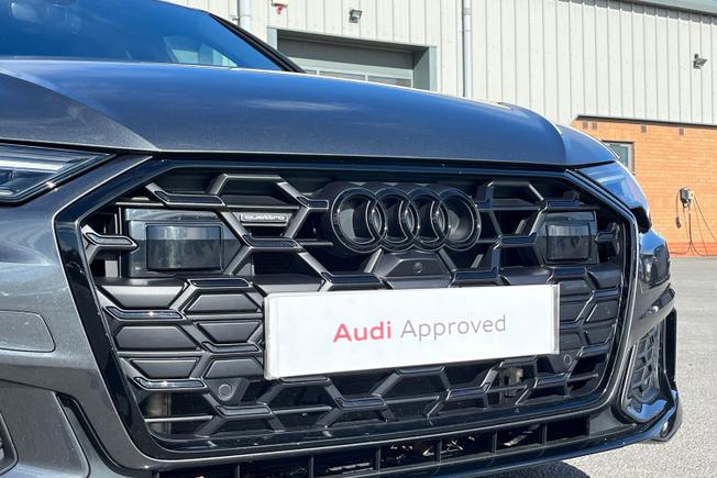 AUDI A6 Avant Photo 24