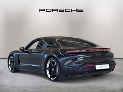 PORSCHE Taycan Photo 5