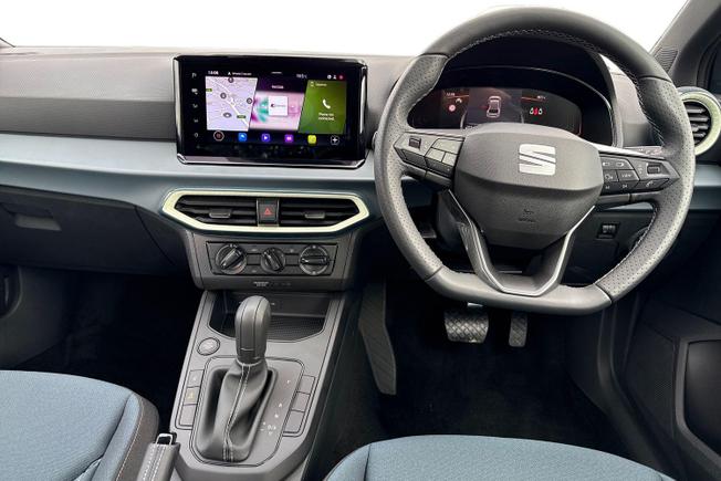 SEAT Ibiza Photo 11