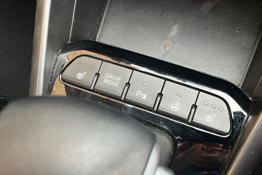 Kia Stonic Photo autoimg-b3e10054425fd737391e2919df547a1bb5b07f91.jpg