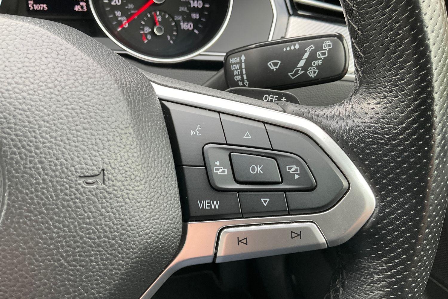 Volkswagen PASSAT Photo 32