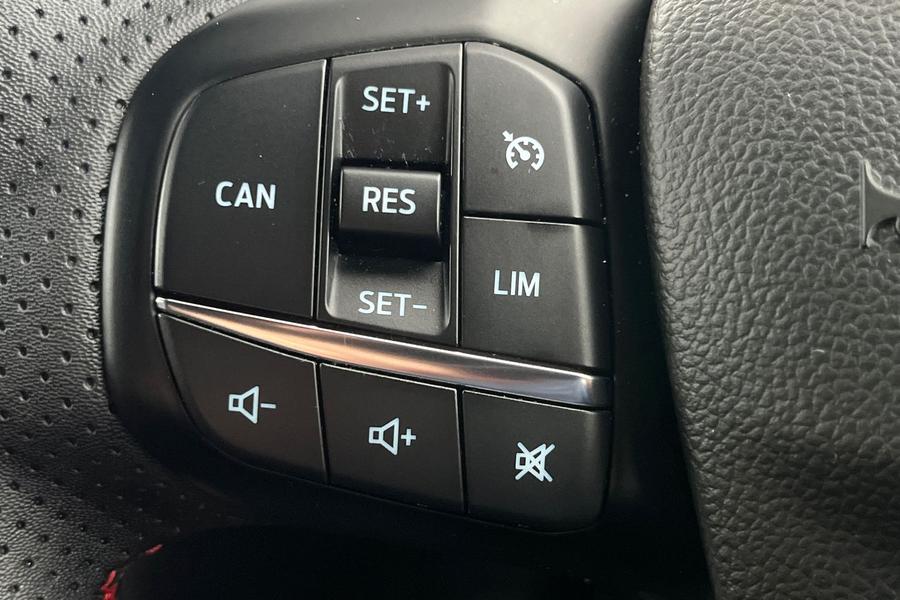 Ford FOCUS Photo autoimg-b3eb32c86240917f5ed904451832f047e39aaeba.jpg