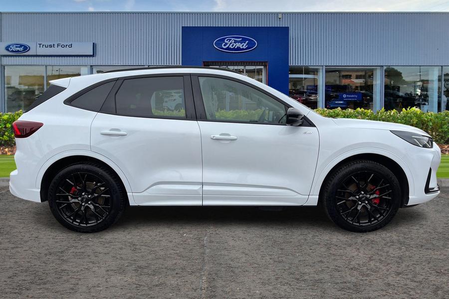 Ford Kuga Photo autoimg-b3f043783a989da5ed2e185b67179c4c6d8c9cfa.jpg