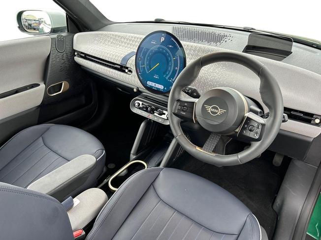 MINI Electric Cooper Photo 6