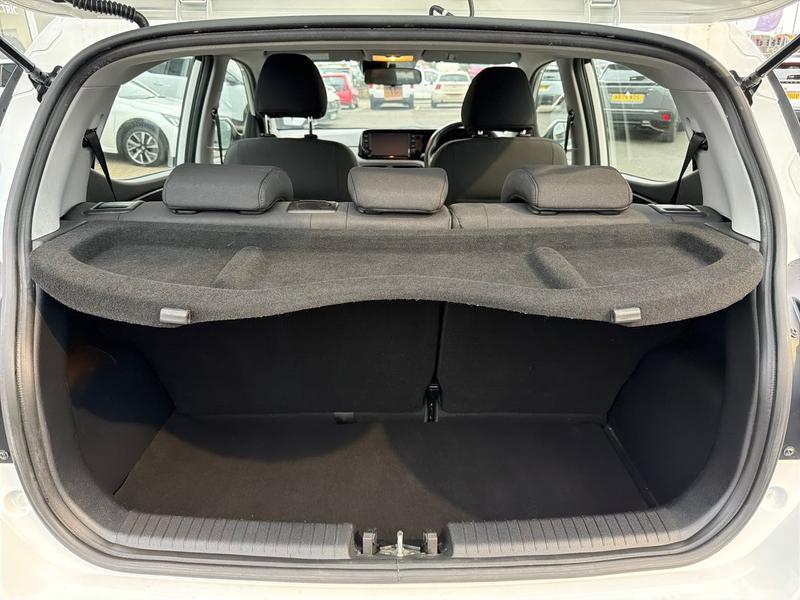 Used Hyundai i10 YC71SXJ 18