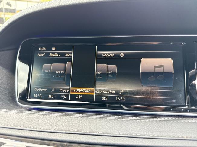 MERCEDES-BENZ S Class Photo 40