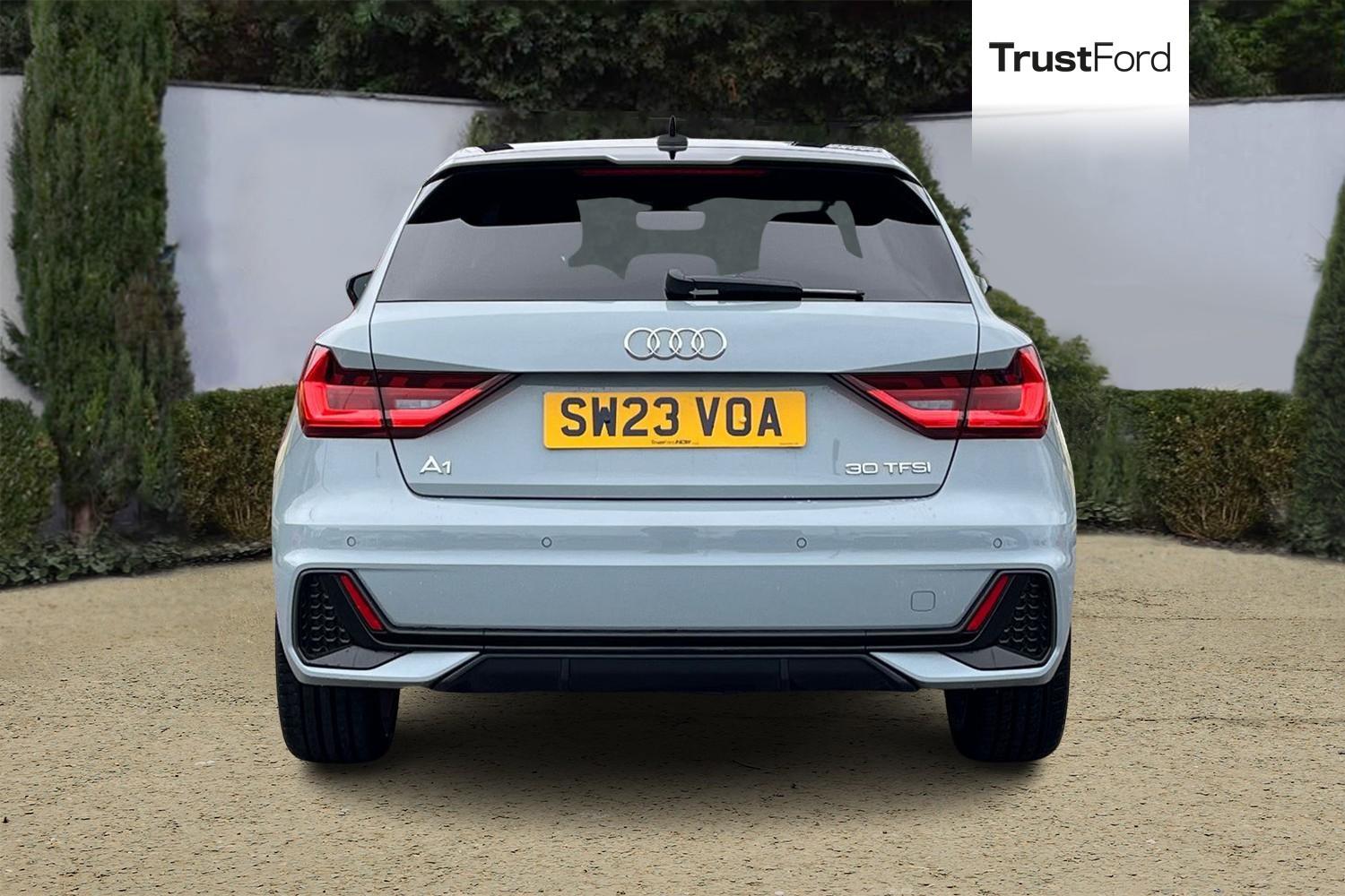 Audi A1 Photo 6