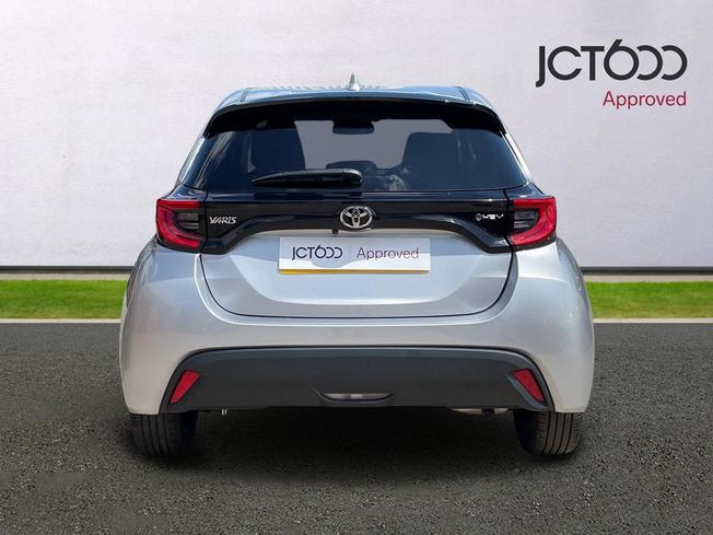 Toyota Yaris Photo 7