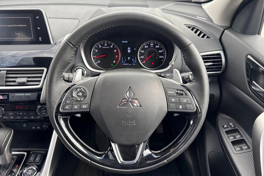 Mitsubishi ECLIPSE CROSS Photo autoimg-b4036f96d835425527c0409568fd890d25560566.jpg