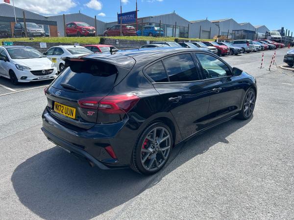 Ford Focus Photo autoimg-b4087b428265be9eb9baf0a4c3aaa6ac94ab972e.jpg