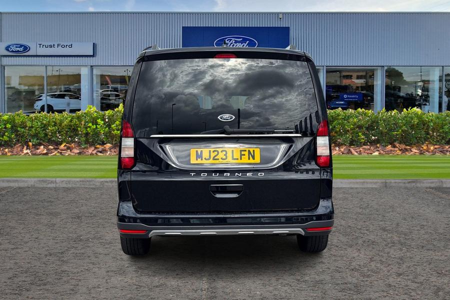 Ford Grand Tourneo Connect Photo autoimg-b4090f3986c4e7377242b895c818364ed6e82347.jpg