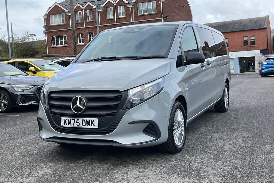 Mercedes-Benz VITO Photo autoimg-b40c06f3c0a4205152655c7a09b663b4f891e11f.jpg