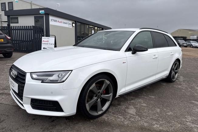 AUDI A4 Avant Photo 25