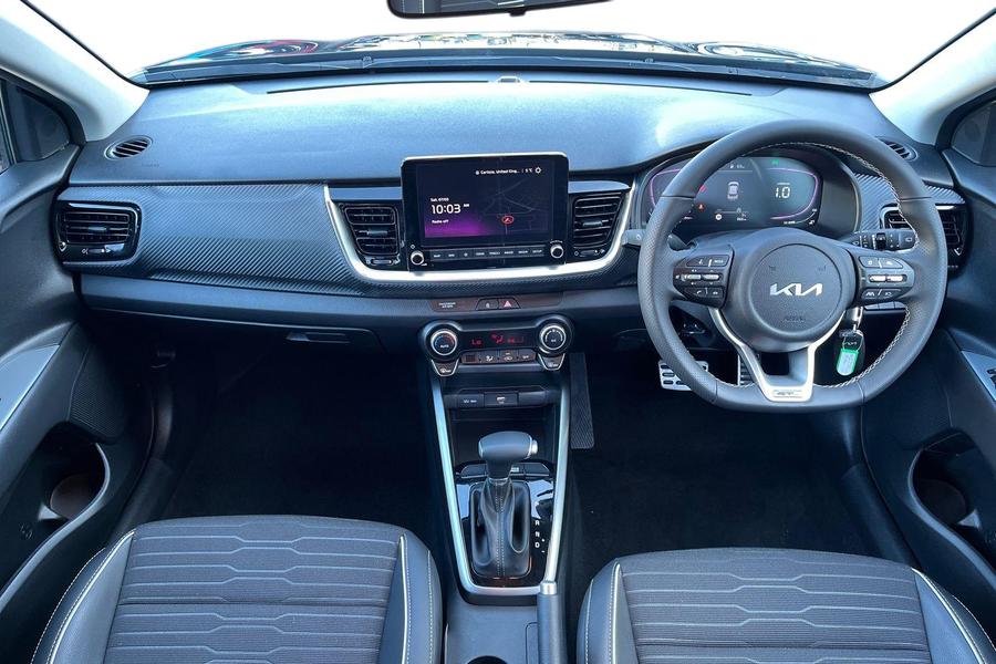 Kia STONIC Photo autoimg-b414c212c0ada7eec3431cf71752561a0152a161.jpg