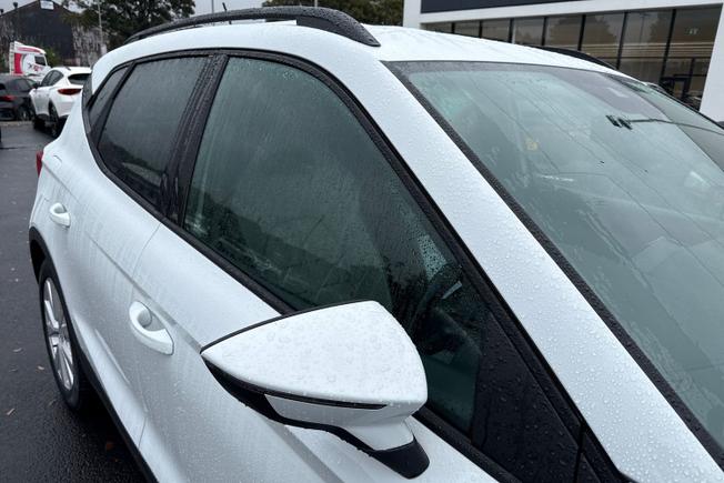 SEAT Arona Photo 21