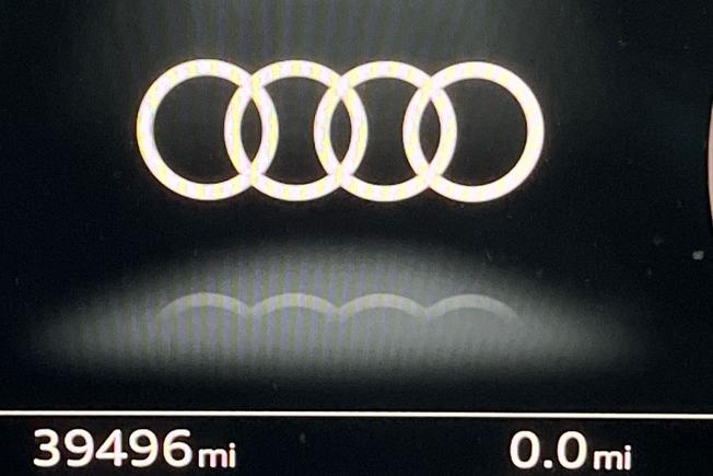 AUDI Q7 Photo 15
