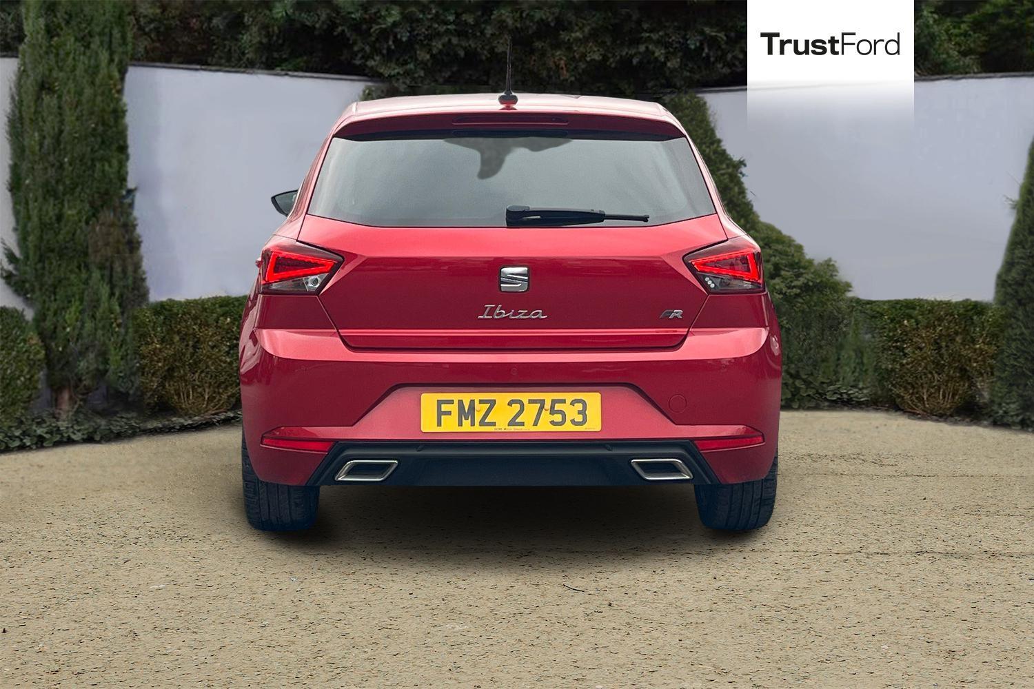 SEAT Ibiza Photo 6