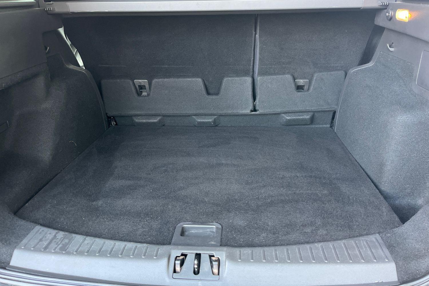Ford KUGA Photo 20