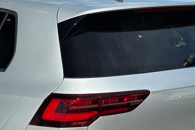 VOLKSWAGEN Golf Photo 50