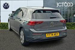VOLKSWAGEN Golf Photo 3