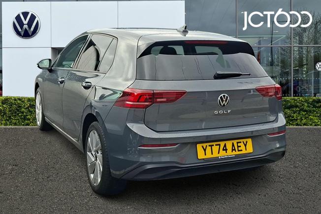 VOLKSWAGEN Golf Photo 3