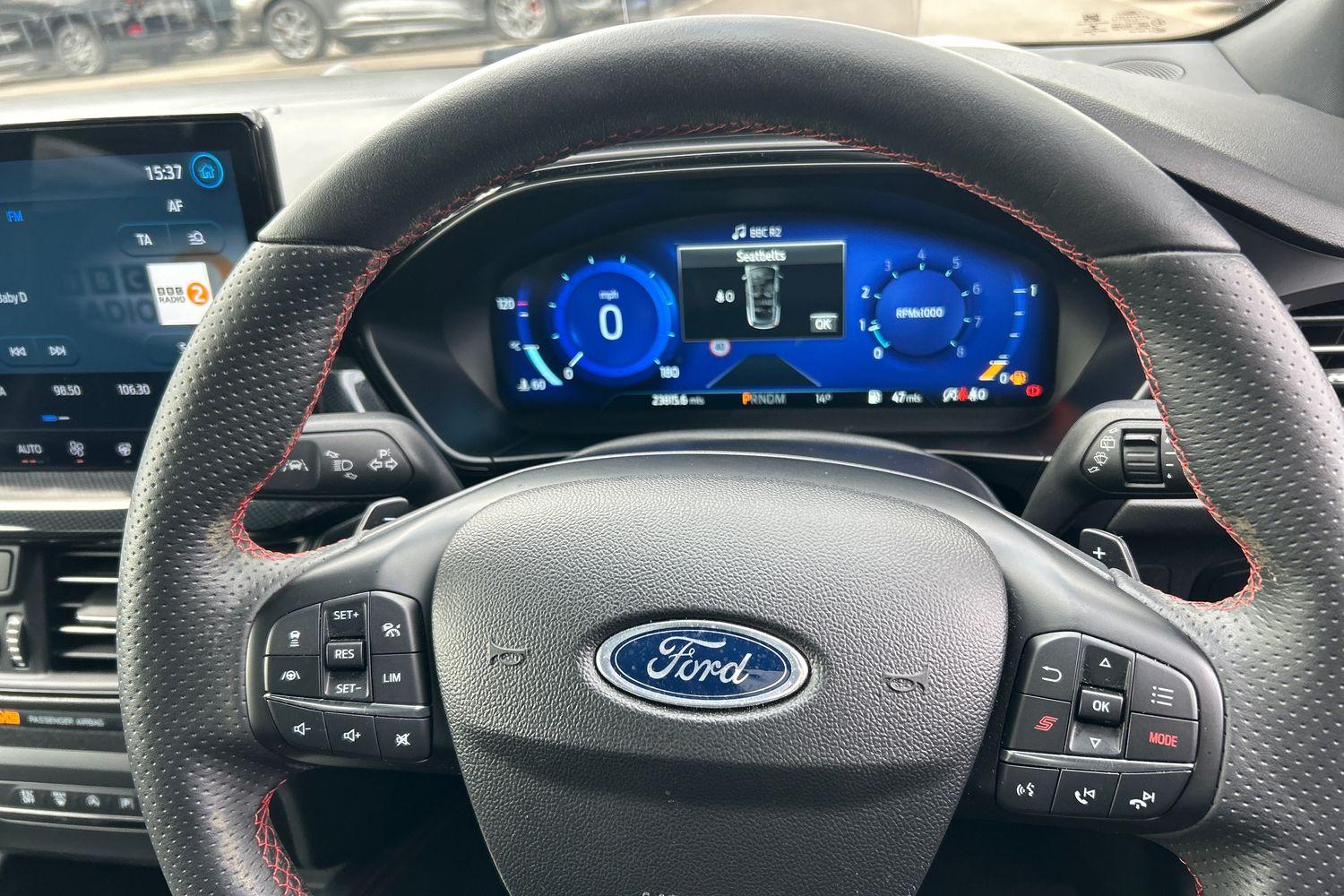 Ford Focus Photo 11
