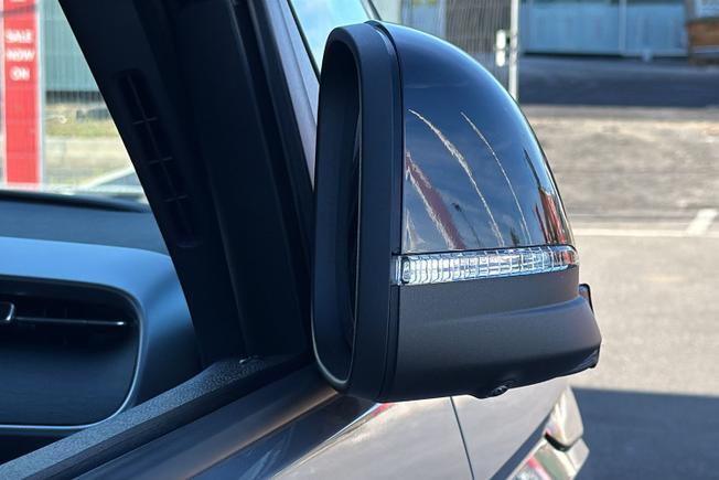 VOLKSWAGEN Id. Buzz Photo 41