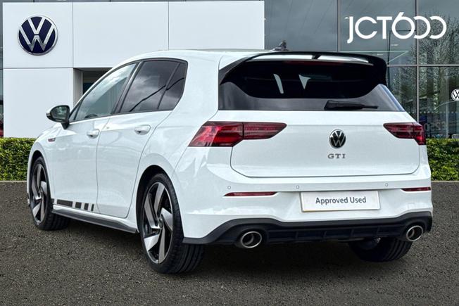 Volkswagen Golf Photo 3