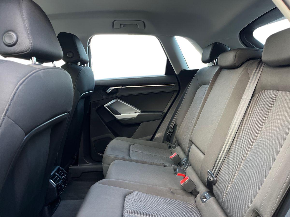 Audi Q3 Photo 3