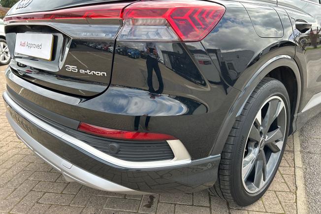 Audi Q4 E-Tron Photo 35