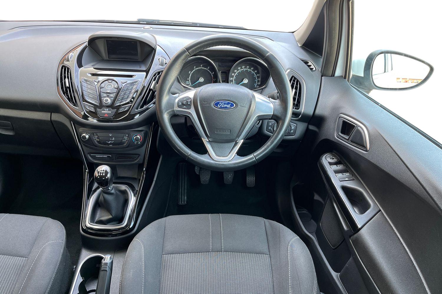 Ford B-MAX Photo 10