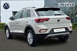 VOLKSWAGEN T-Roc Photo 3