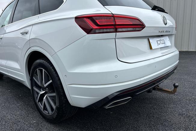 VOLKSWAGEN Touareg Photo 31
