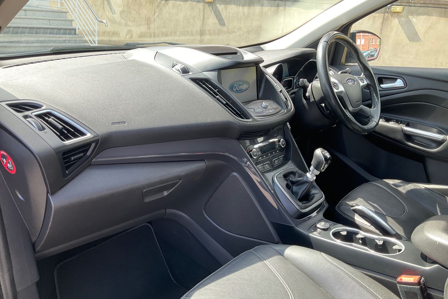 Ford KUGA Photo 17