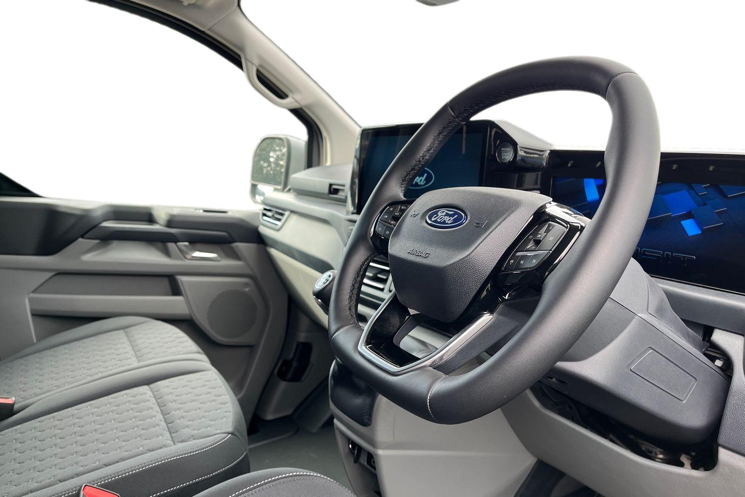 Ford TRANSIT CUSTOM Photo 13
