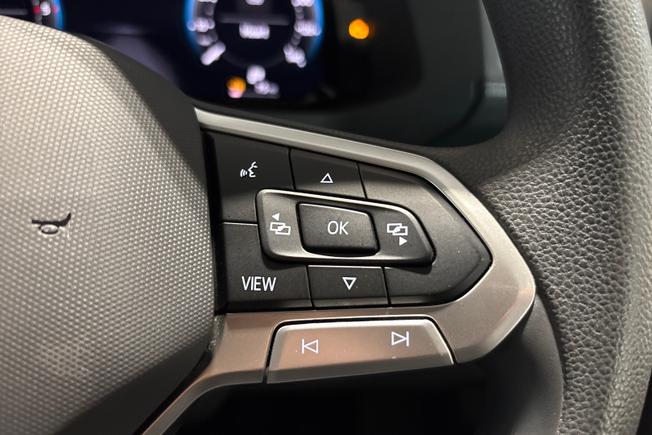 VOLKSWAGEN Crafter Photo 17