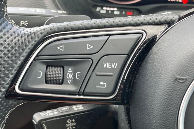 AUDI Q2 Photo 16